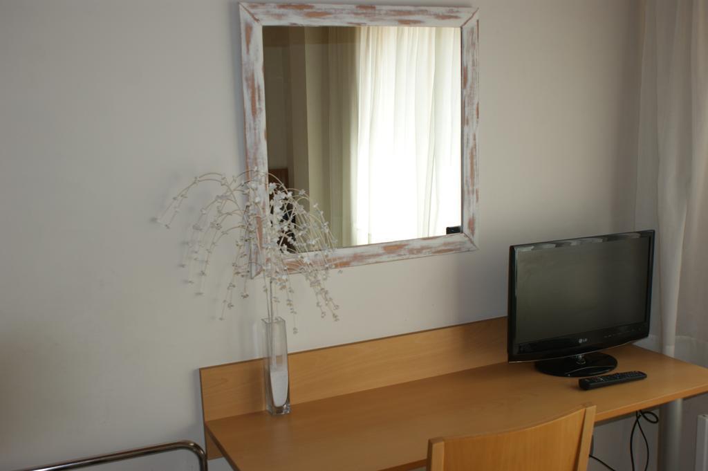 Hotel Viaurelia Montblanc Bilik gambar