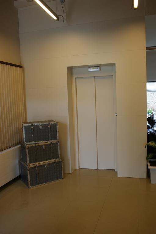 Hotel Viaurelia Montblanc Luaran gambar