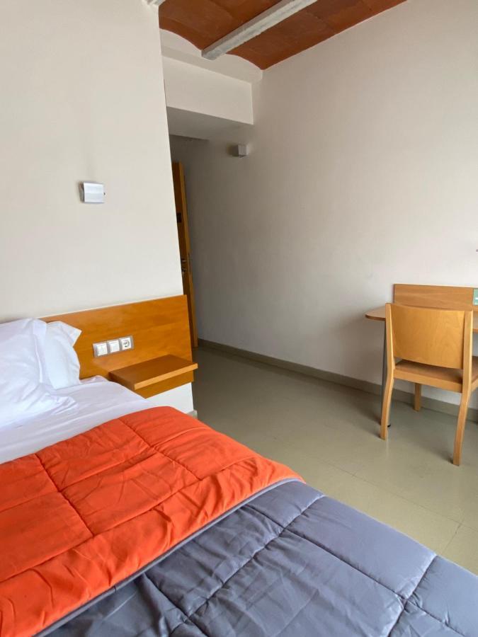 Hotel Viaurelia Montblanc Luaran gambar