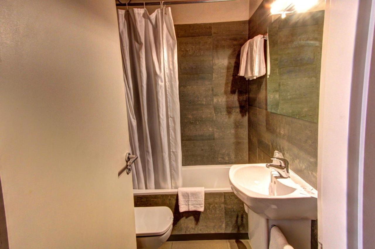 Hotel Viaurelia Montblanc Bilik gambar